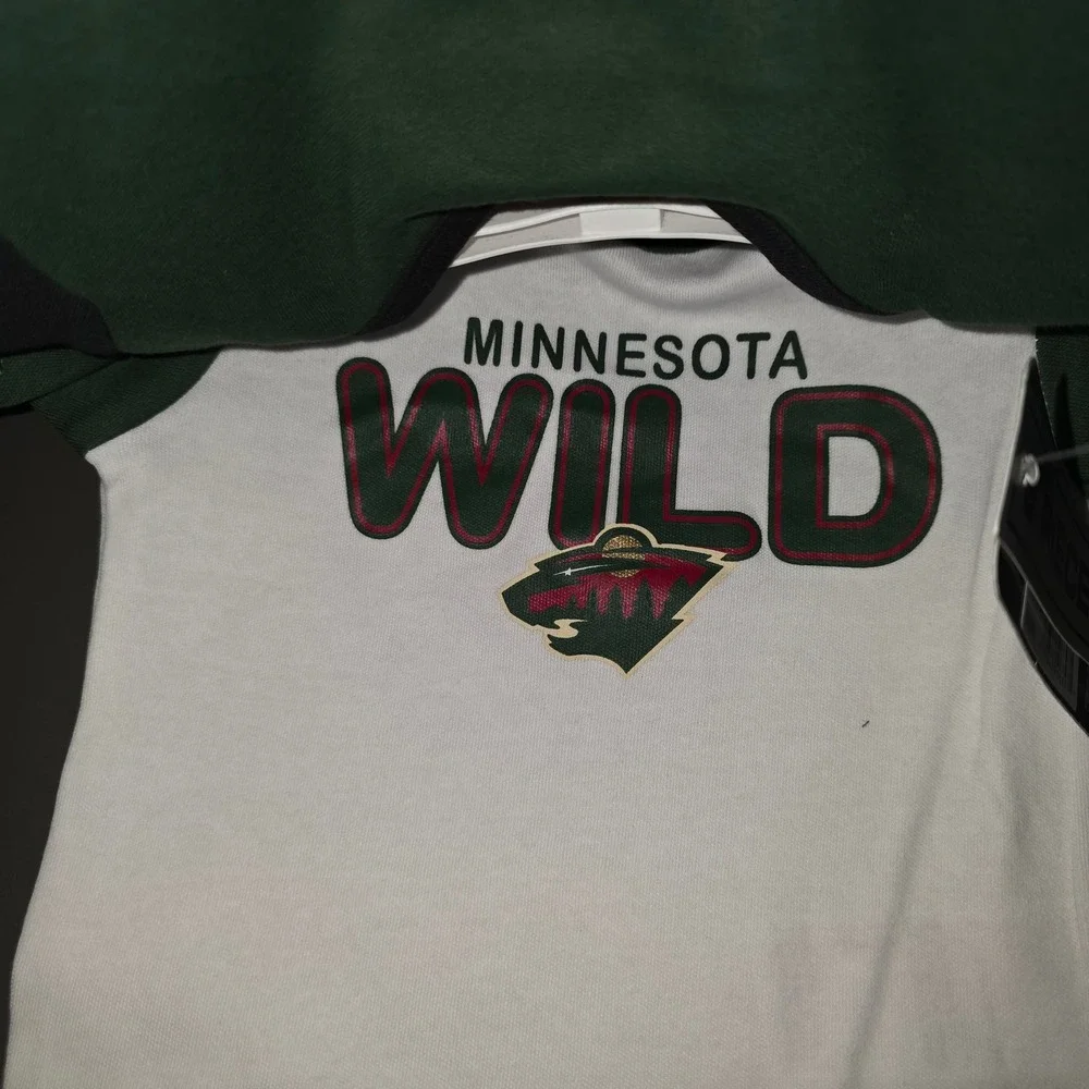 NHL Minnesota Wild 3 Piece Bodysuit Set Green White Black 3-6M